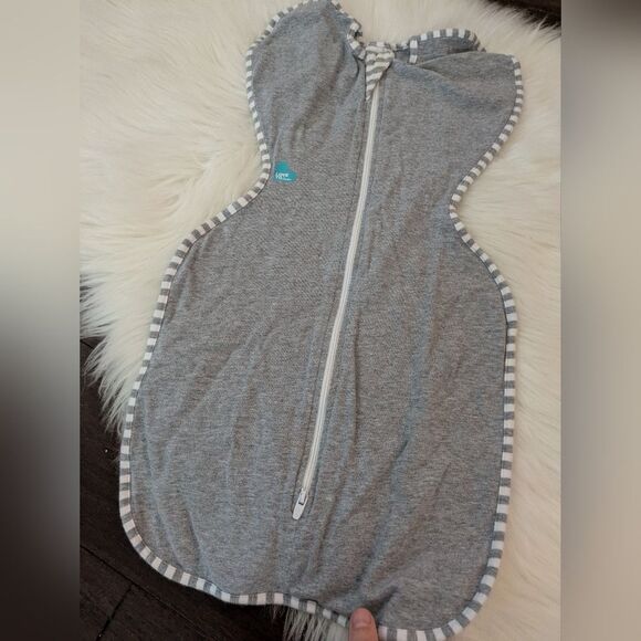 Love To Dream Swaddle Grey Zip S Small 6.5-13 Pounds - Picture 6 of 7